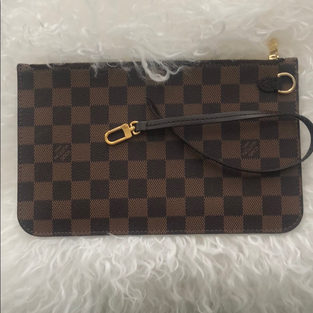 100% Authentic Pouch for Neverful.